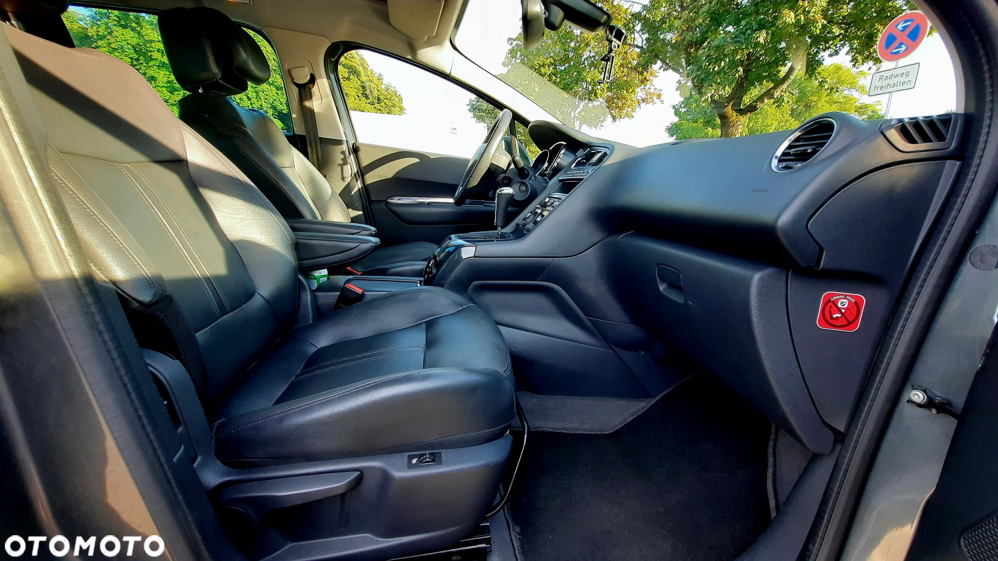 Peugeot 5008 2.0 HDi Premium + - 15