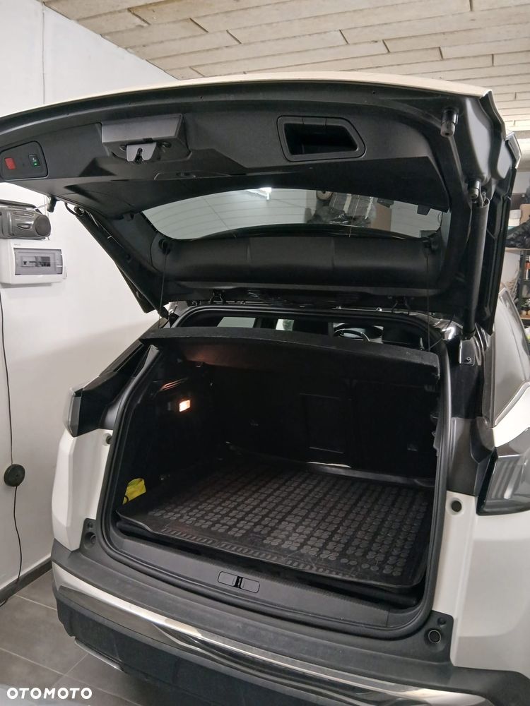 Peugeot 3008 1.5 BlueHDi GT Pack S&S EAT8 - 6