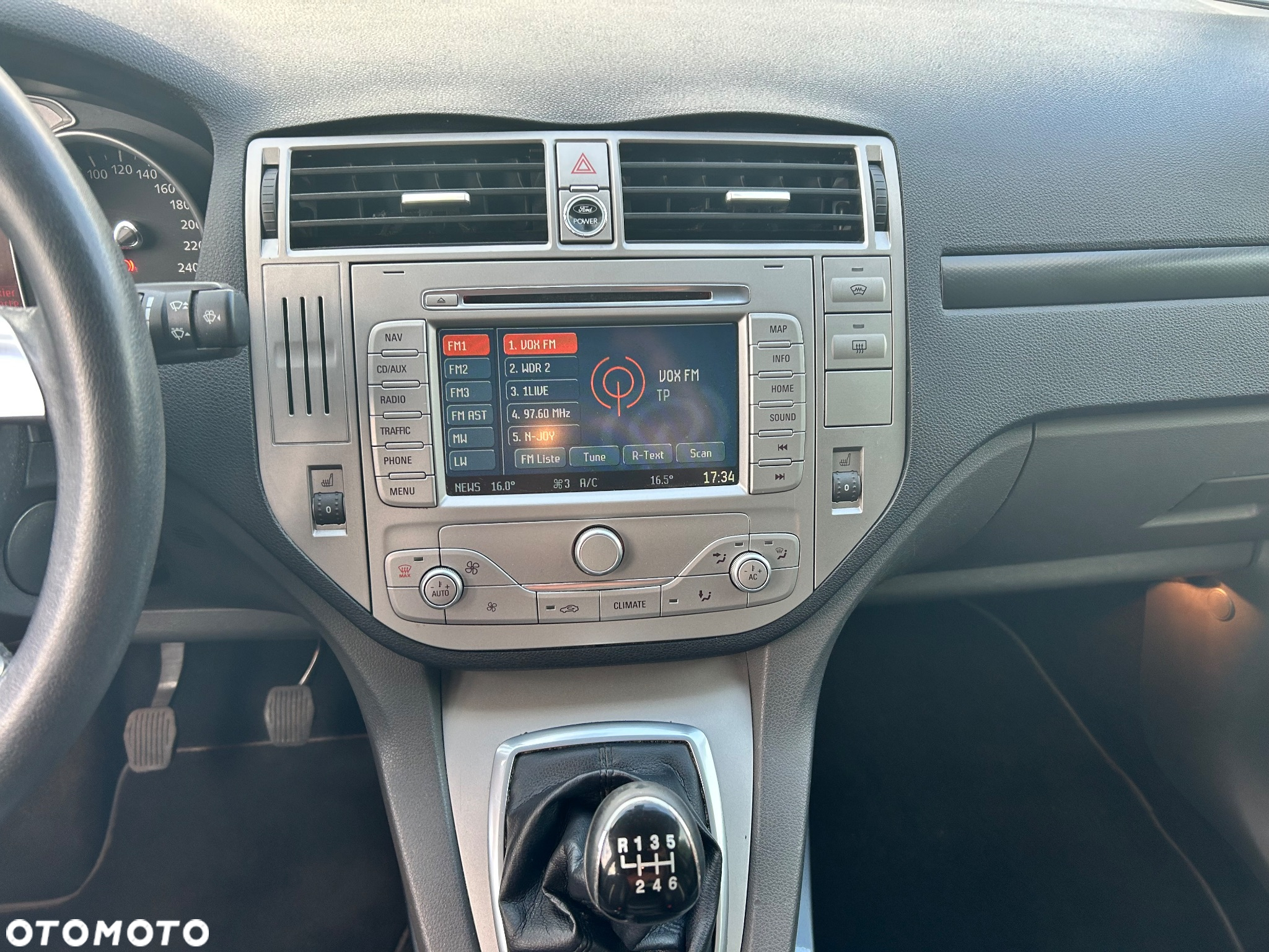 Ford Kuga 2.0 TDCi Titanium - 14