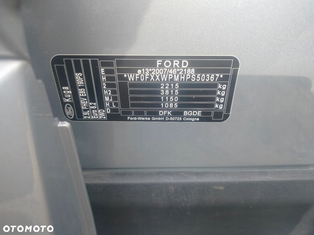 Ford Kuga 2.5 Duratec FHEV ST-LINE - 40