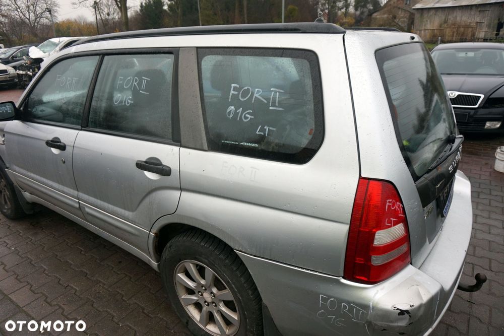 SZYBA KAROSERYJNA TYLNA LEWA BOCZNA FORESTER II SG 65209SA210 SUBARU 2002-2006 - 3