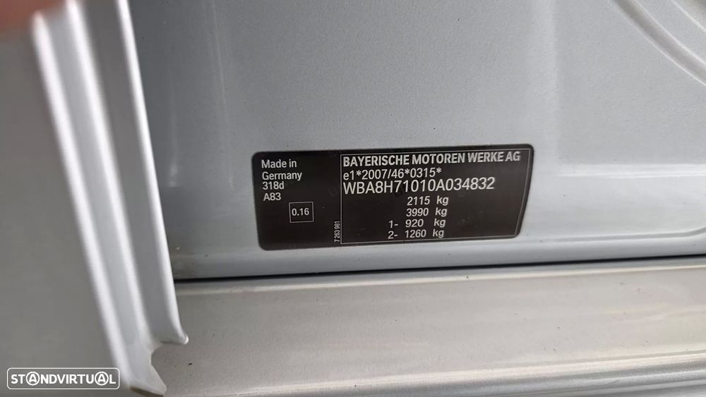 BMW 318 d Pack M Auto - 54