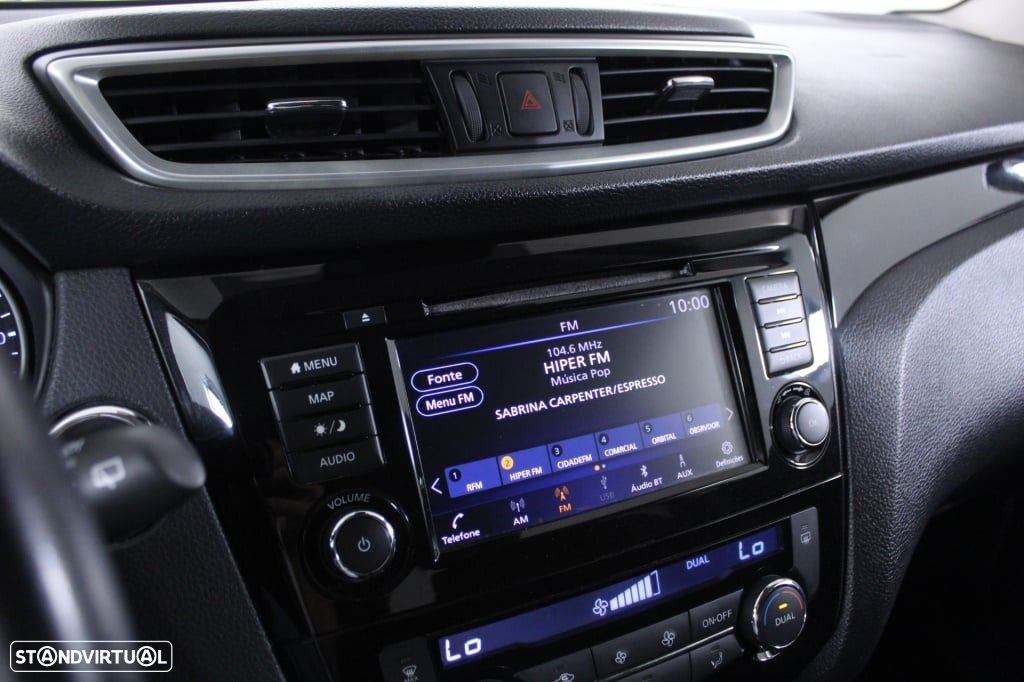 Nissan Qashqai 1.5 dCi N-Connecta - 27