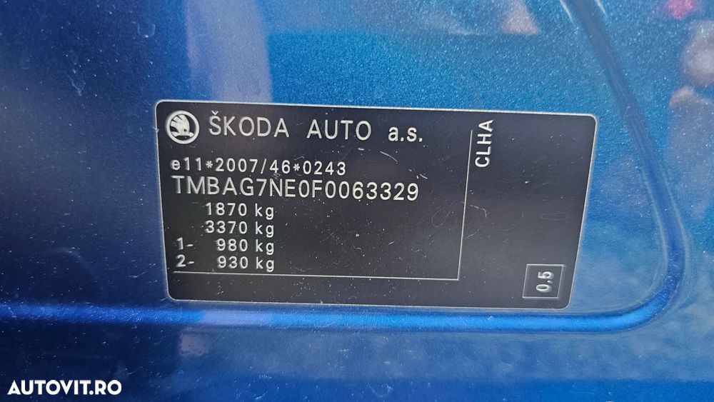 Skoda Octavia 1.6 TDI DSG Ambition - 13
