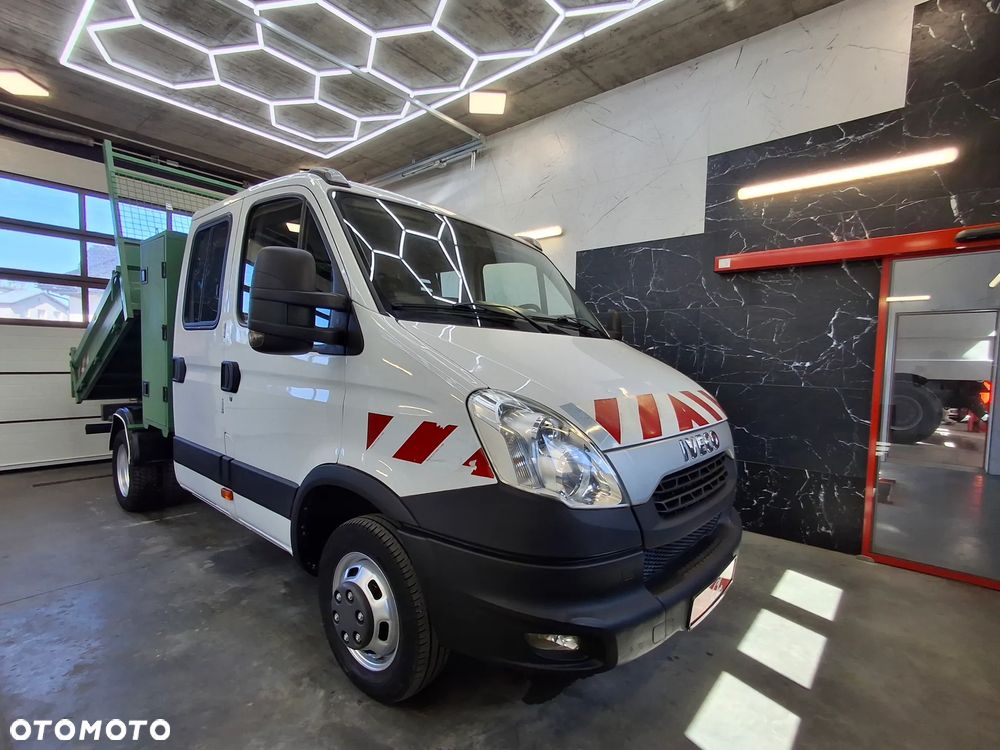 Iveco Daily 35C13 Wywrotka Kipper Wywrot Koła Bliźniacze Podwójne Doka Dubel Brygadówka 7 Miejsc 2013 Rok Na Bliźniakach DMC 3500 KG Hak Udźwig 3500 kg Skrzynia Narzędziowa Schowek Nowy Rozrząd - 20