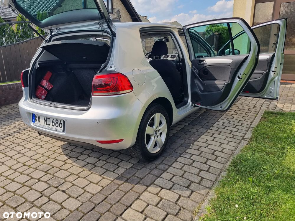 Volkswagen Golf 1.6 TDI DPF Comfortline - 18