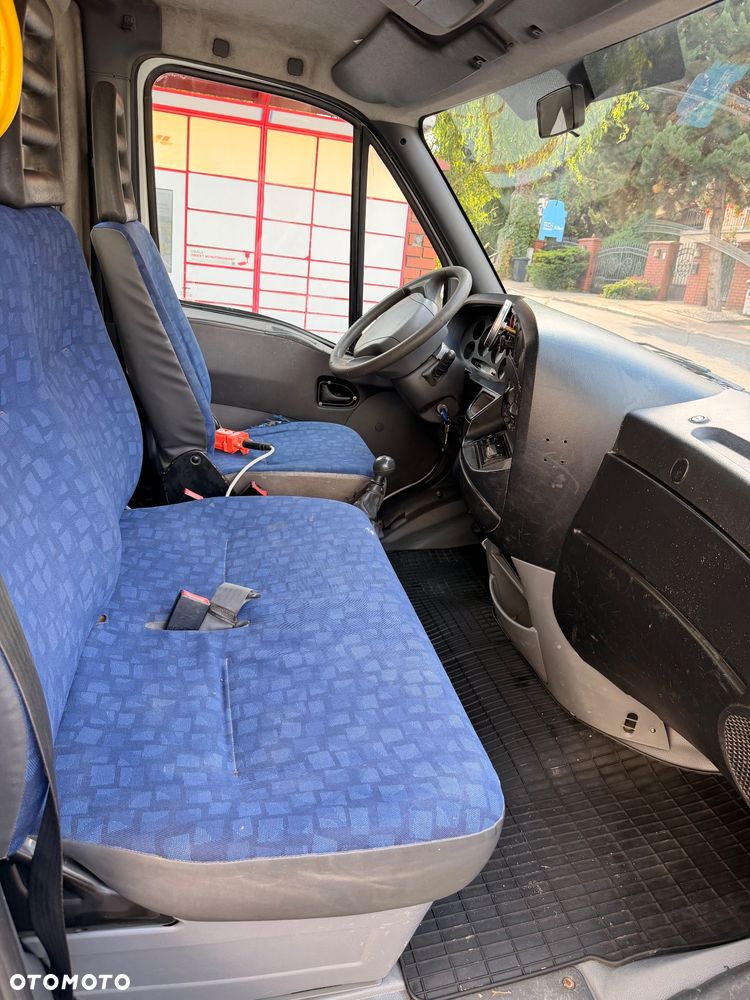 Iveco 35C13 - 19