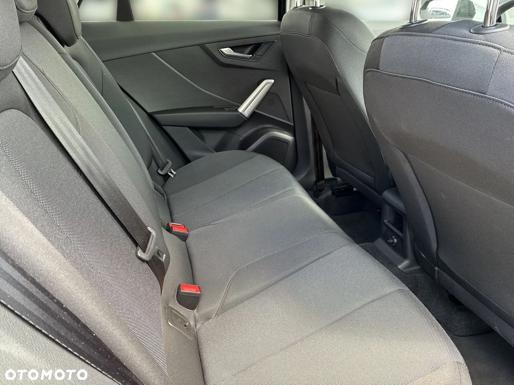Audi Q2 30 TFSI - 14