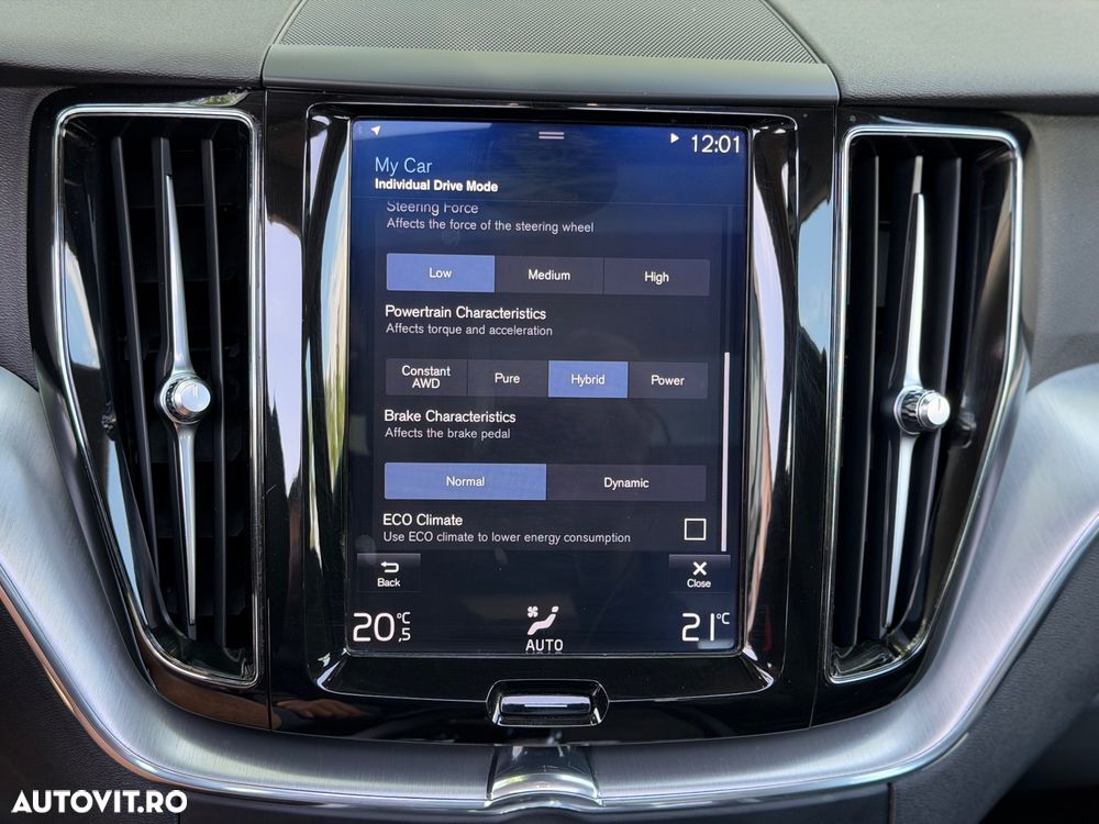 Volvo XC 60 Recharge T8 Twin Engine eAWD Inscription - 31
