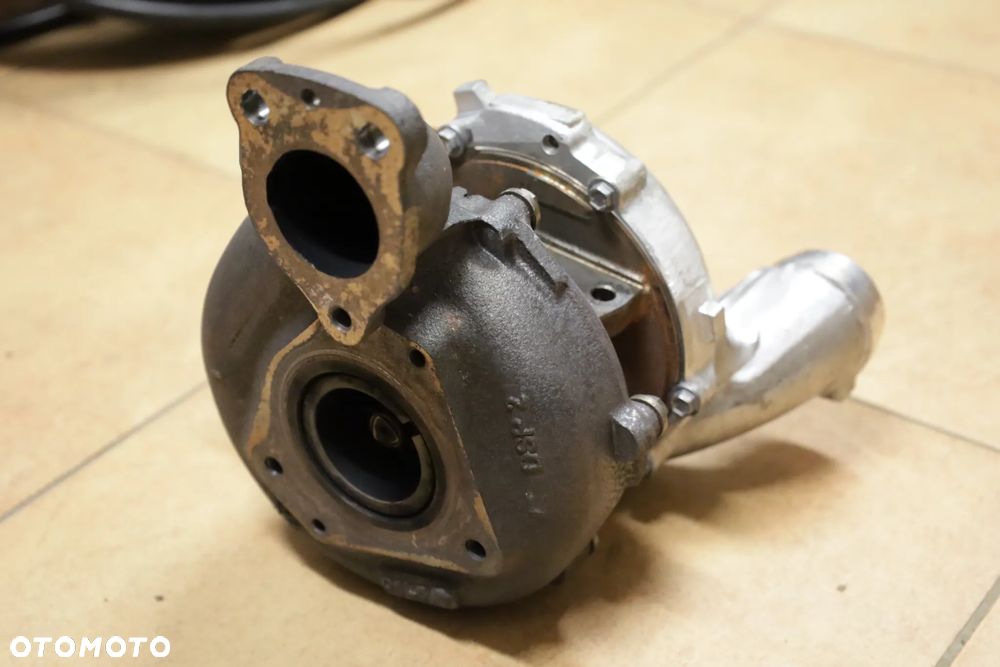Oryginalna Turbosprężarka Mercedes-Benz 300/350 3.0 CDI 826830-4 - 4