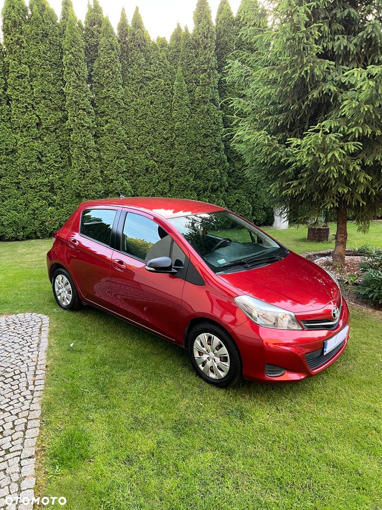 Toyota Yaris - 1