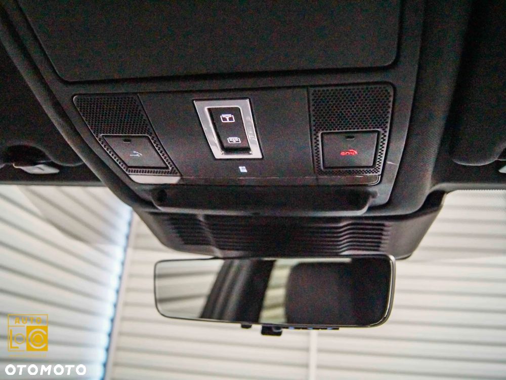 Land Rover Discovery Sport D165 Dynamic SE - 39