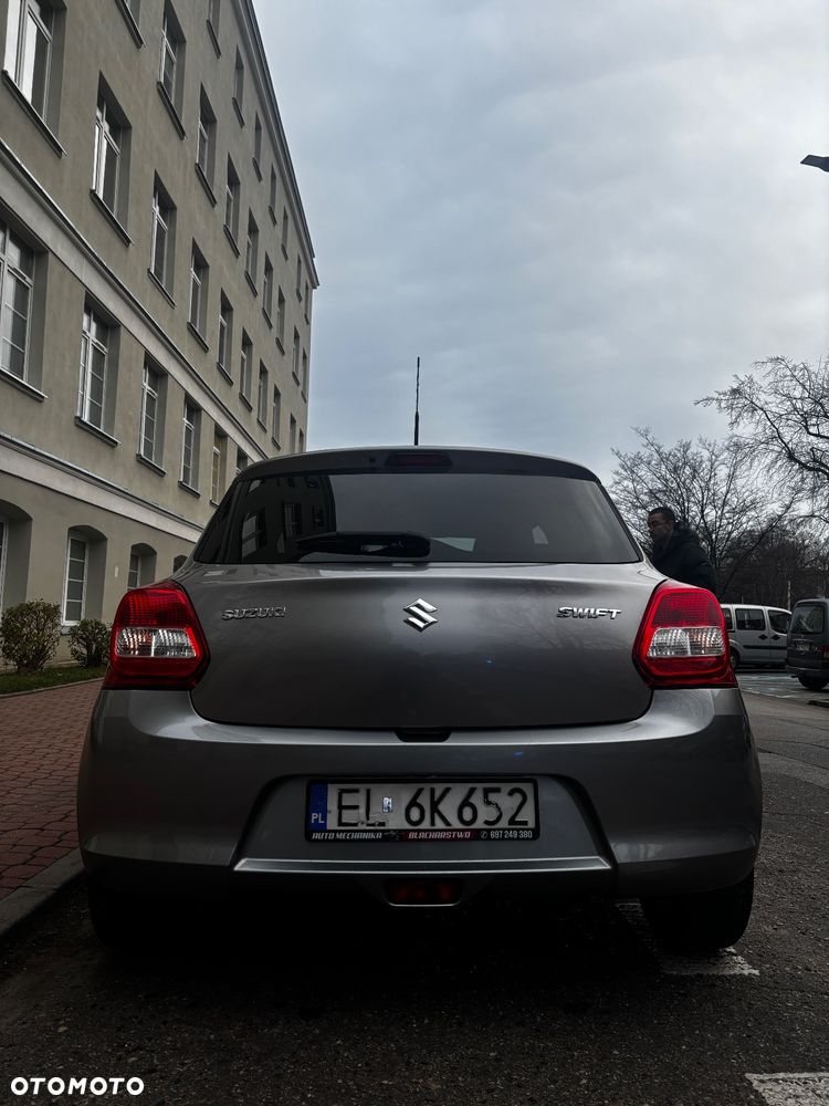 Suzuki Swift - 6