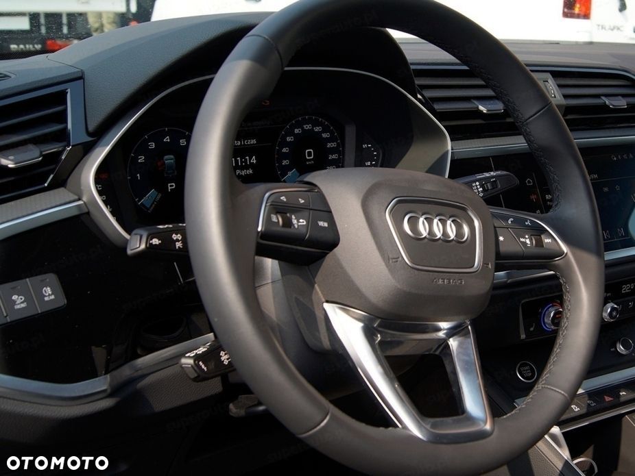 Audi Q3 - 6