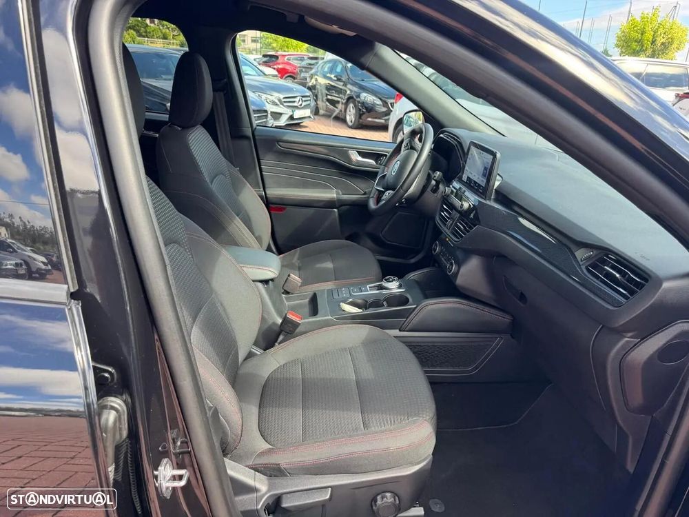 Ford Kuga 1.5 TDCi EcoBlue ST-Line Aut. - 26