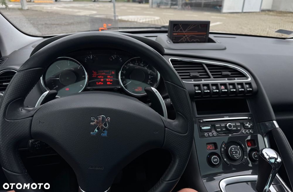 Peugeot 3008 - 15
