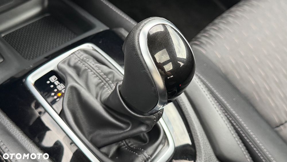 Nissan X-Trail 1.3 DIG-T N-Connecta - 12