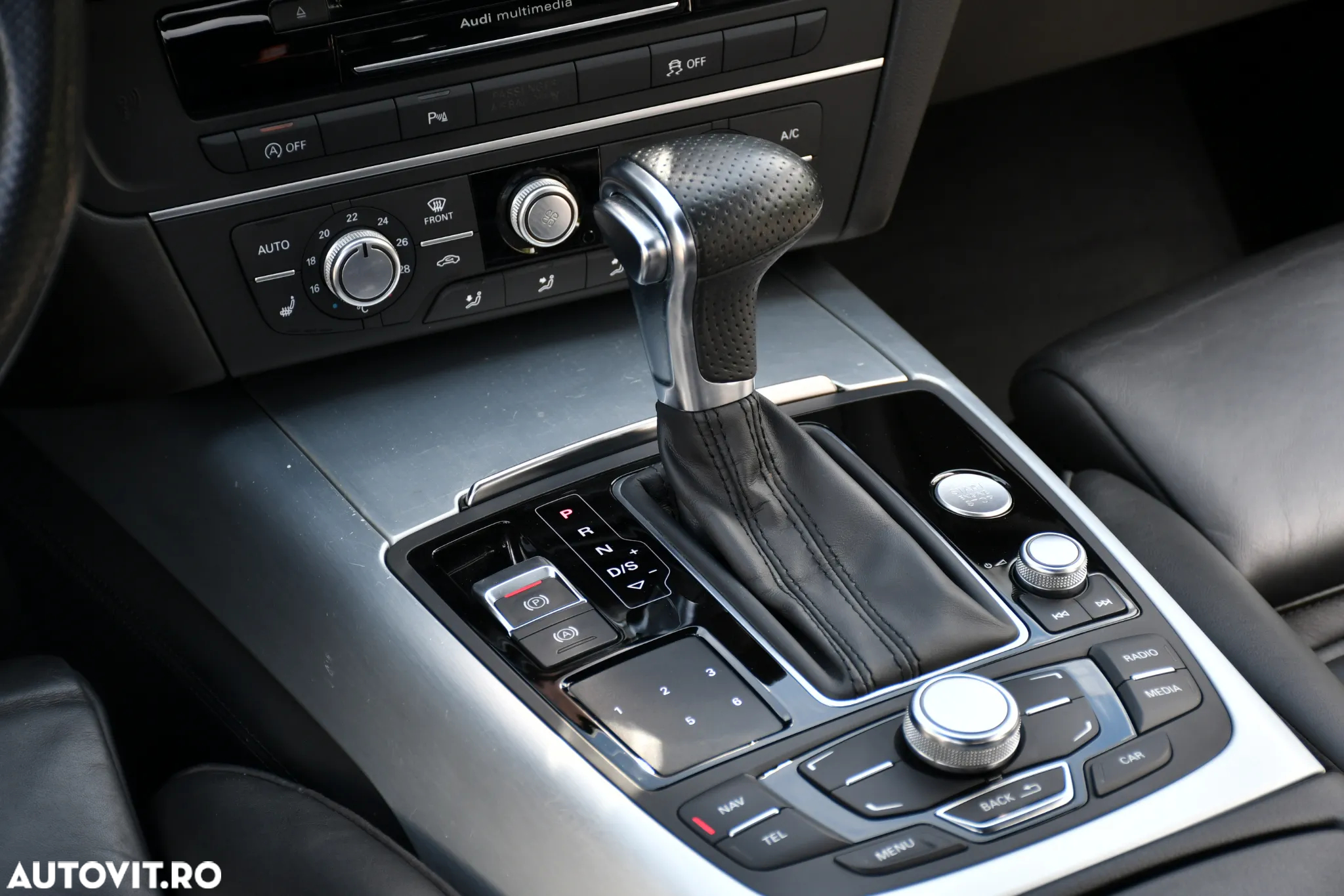 Audi A6 Avant 2.0 TDI Ultra S tronic - 28