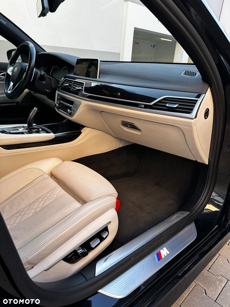 BMW Seria 7 740d xDrive - 16