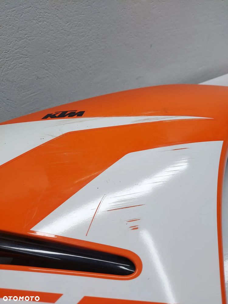 Owiewka prawa KTM RC 125 2019 - 4