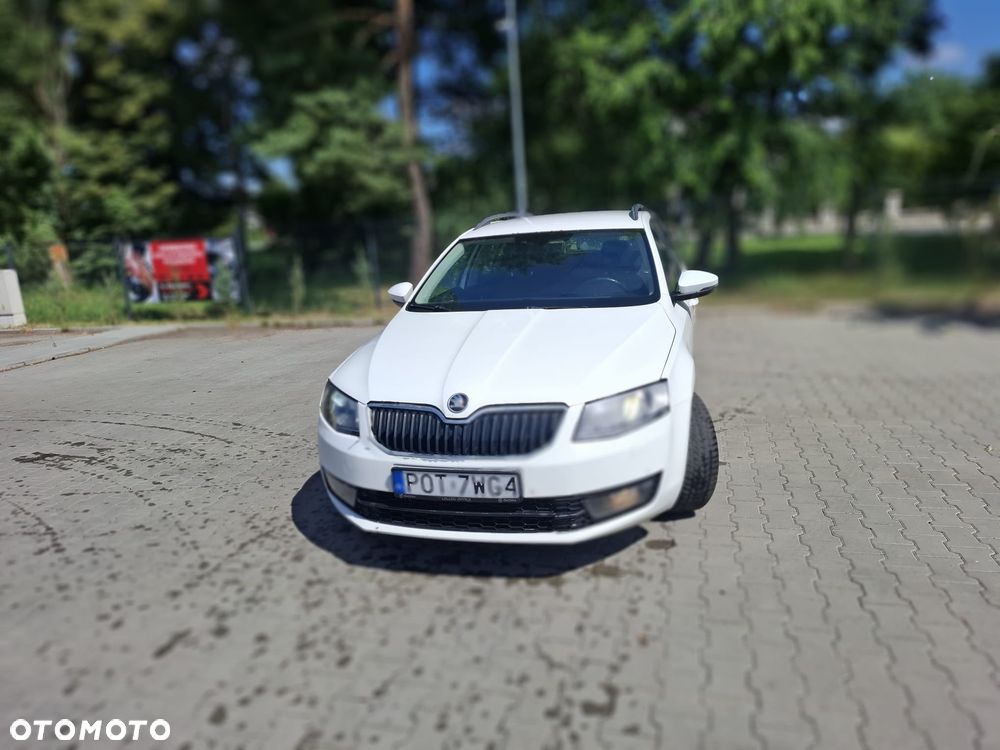 Skoda Octavia 2.0 TDI Ambition DSG - 1
