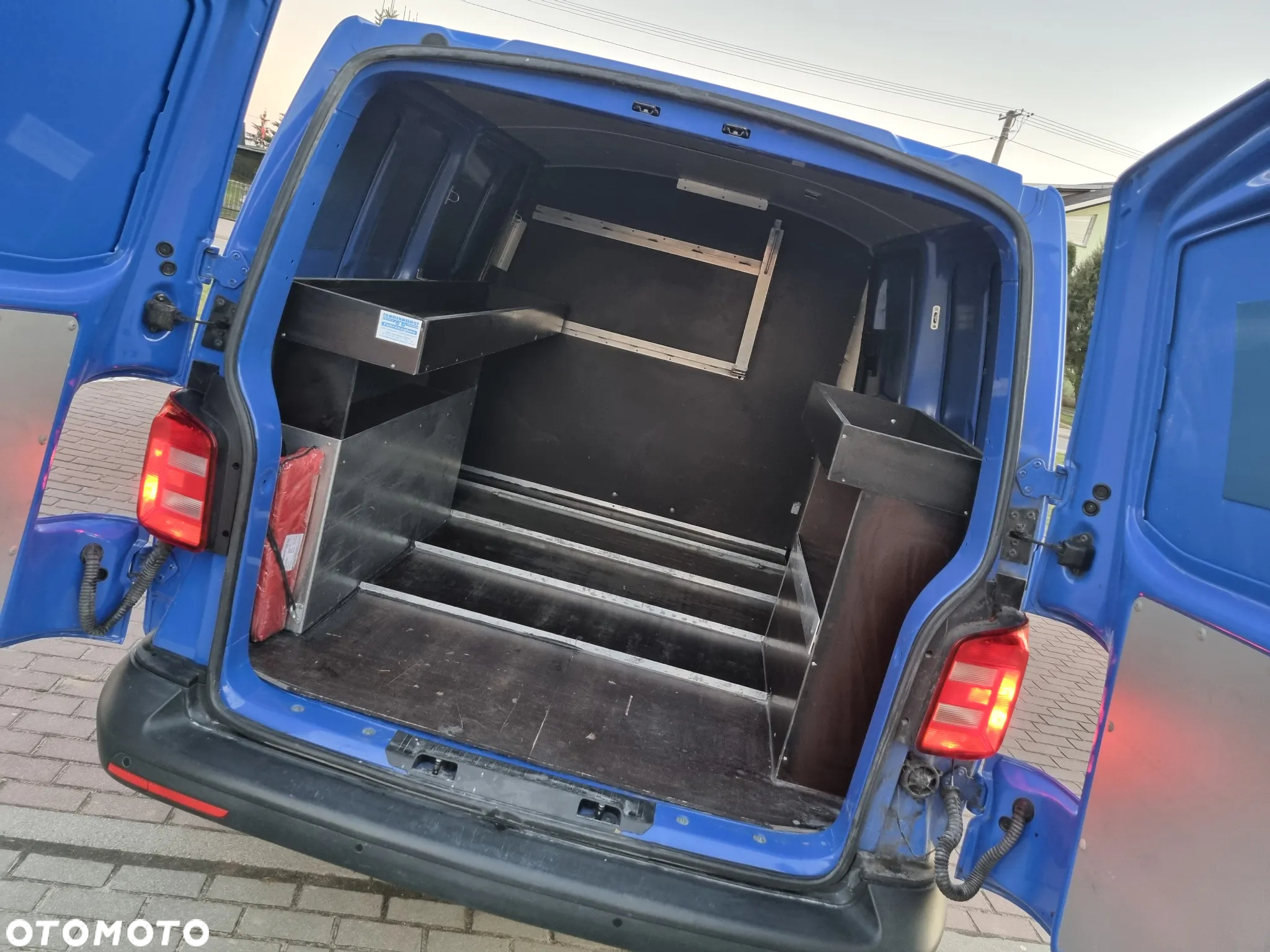 Volkswagen Transporter T6 - 6