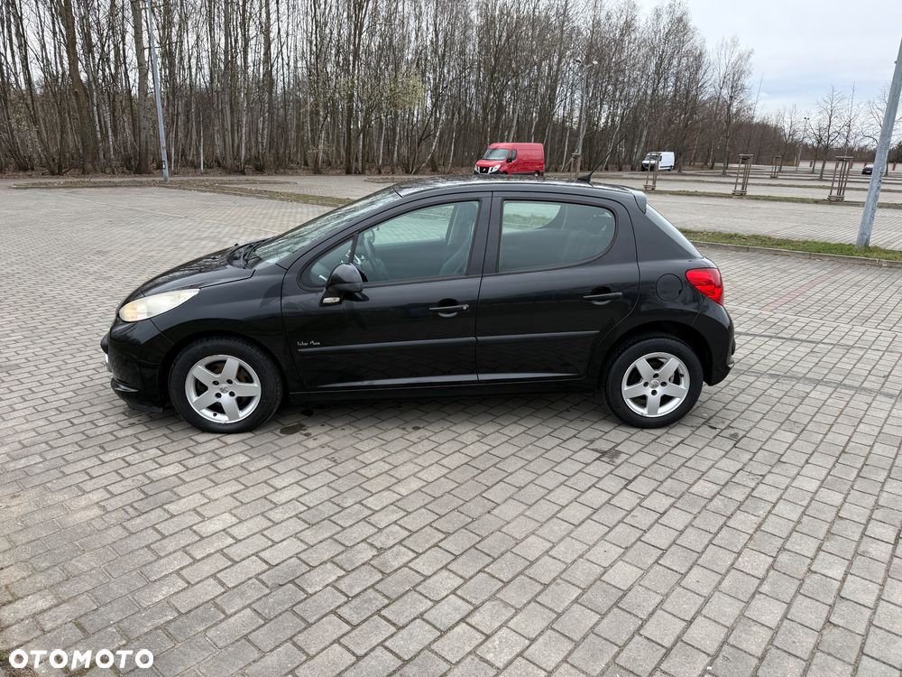 Peugeot 207 95 VTi Urban Style - 3