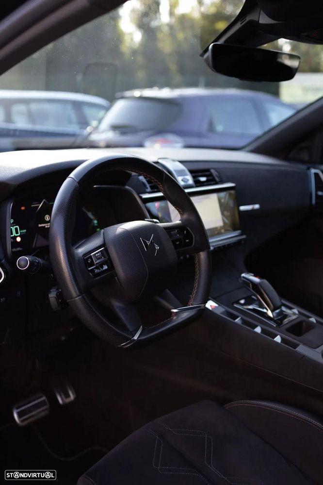 DS DS7 Crossback E-Tense Performance Line+ EAT8 - 21
