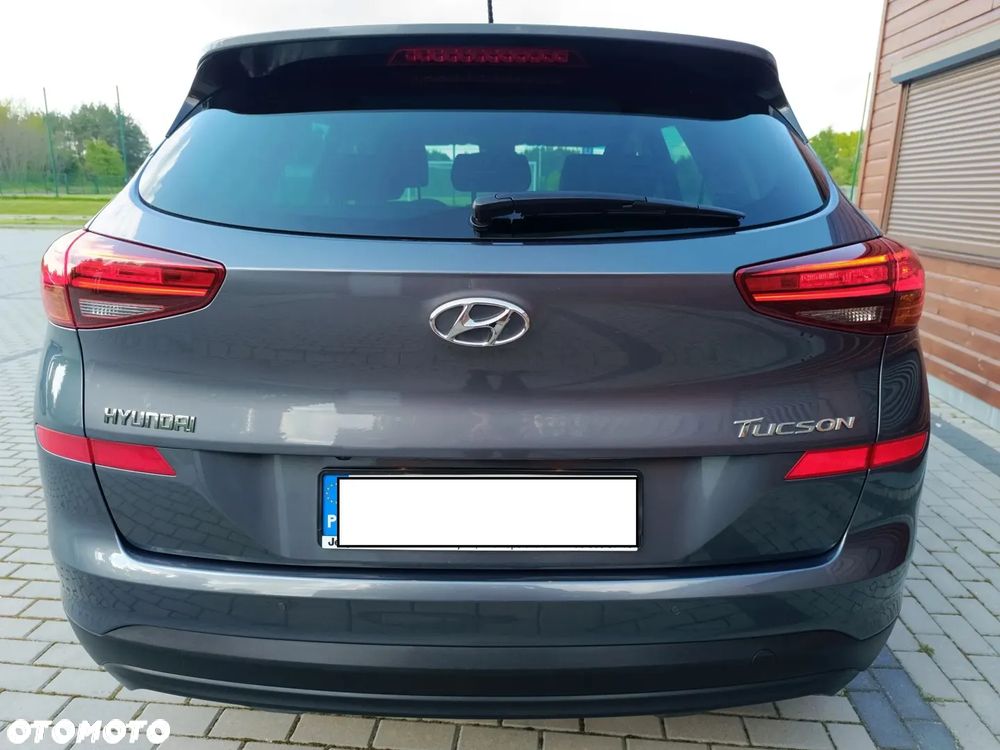 Hyundai Tucson 1.6 GDI BlueDrive Style 2WD - 18