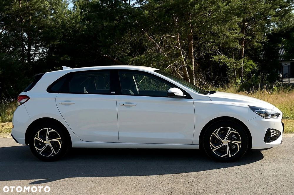 Hyundai i30 1.6 CRDI Passion Plus - 11
