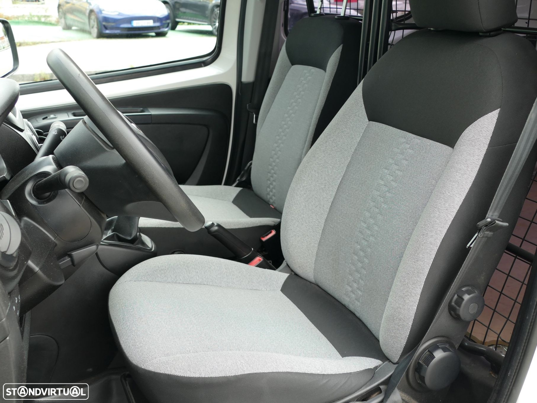 Fiat Fiorino Multijet SX Adventure - 14