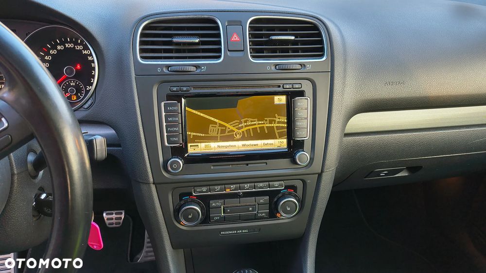 Volkswagen Golf - 12