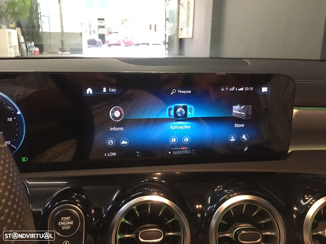 Mercedes-Benz A 180 d AMG Line - 30