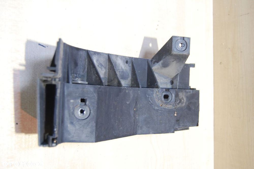 AUDI A3 8L ŚLIZG Z BREWKĄ 8L0807377E LEWY TYŁ LZ5W/ LY1C - 8