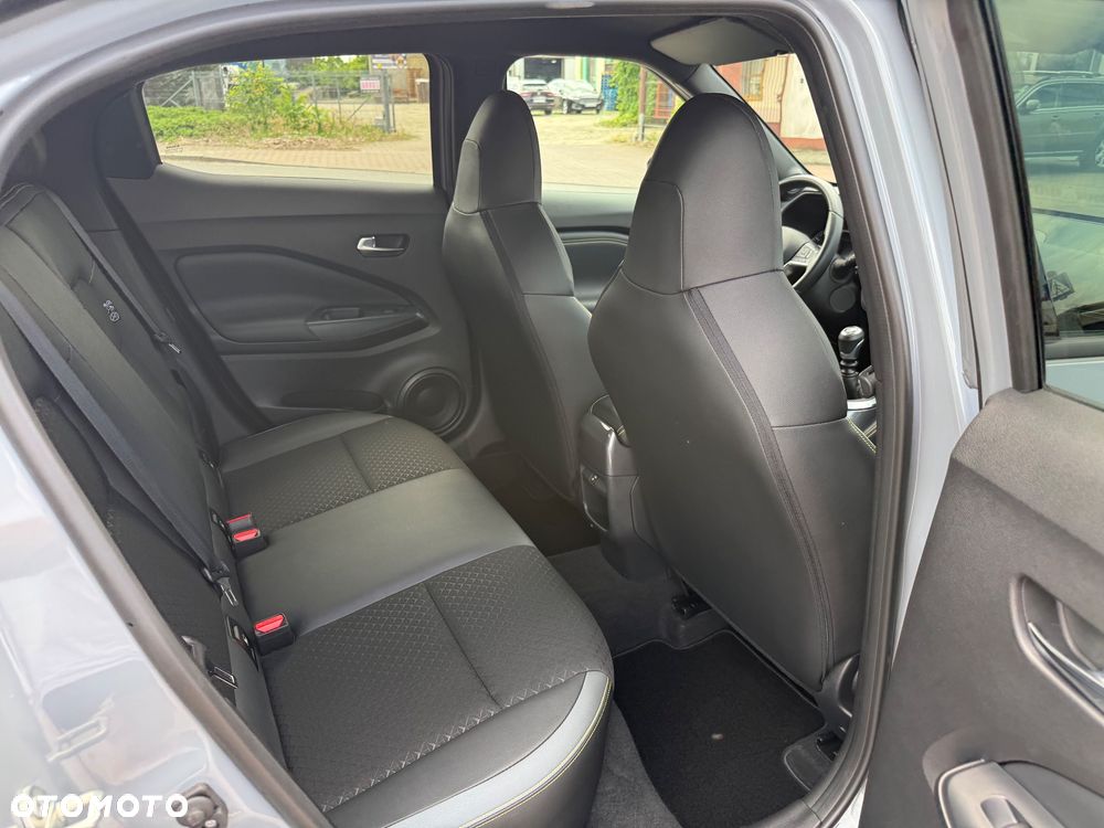 Nissan Juke 1.0 DIG-T Kiiro - 12