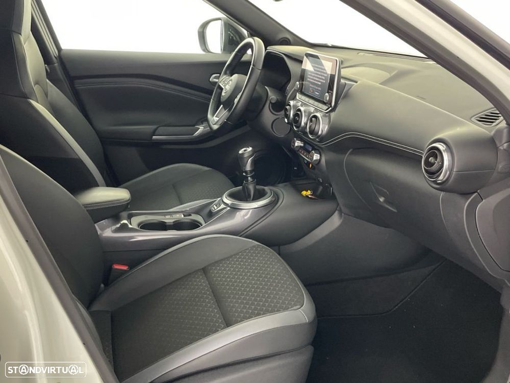 Nissan Juke 1.0 DIG-T N-Connecta - 21