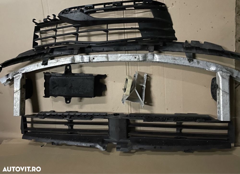 Ememente tragar panou fata  BMW seria 5 G30 G31 grila carenaj senzor - 1