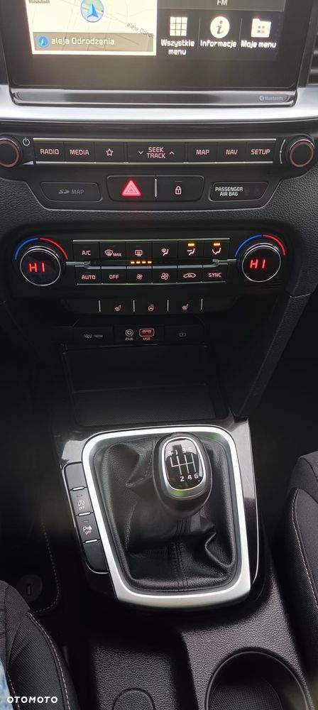 Kia Ceed 1.6 CRDi SCR M - 18