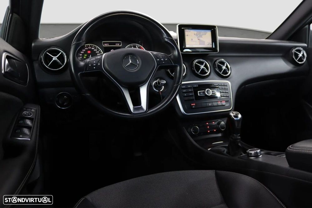 Mercedes-Benz A 180 CDI (BlueEFFICIENCY) Urban - 5