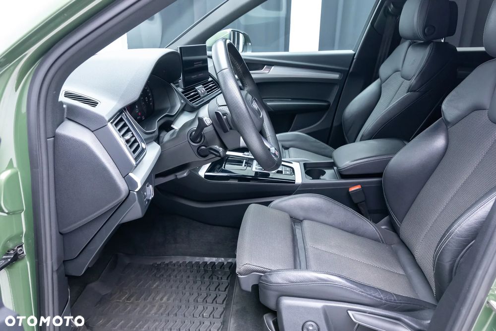 Audi Q5 Sportback - 16