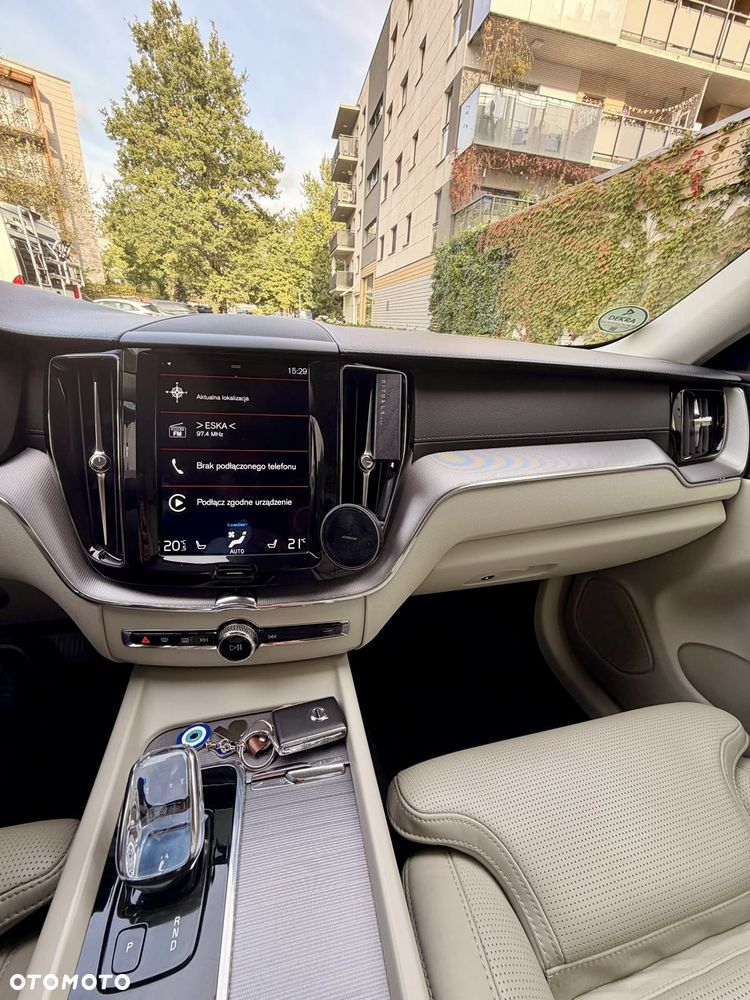 Volvo XC 60 T5 AWD Inscription - 31