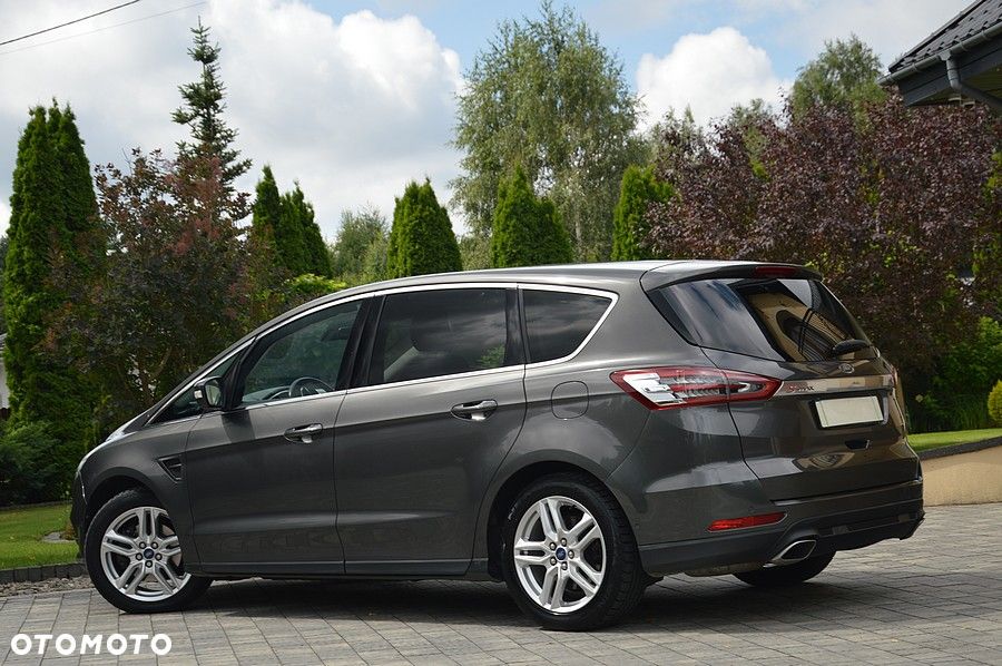 Ford S-Max 2.0 TDCi Titanium PowerShift - 12