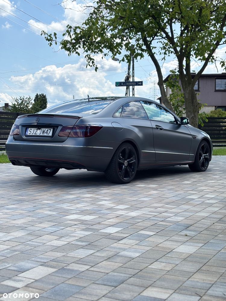 Mercedes-Benz Klasa E - 4