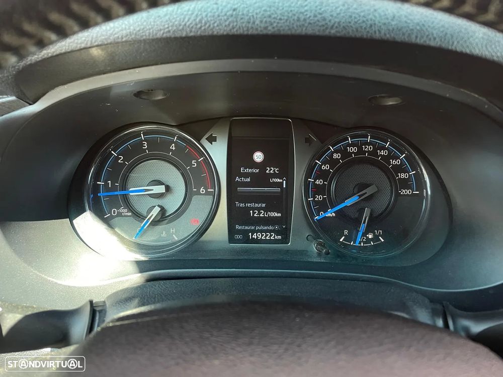 Toyota Hillux - 19