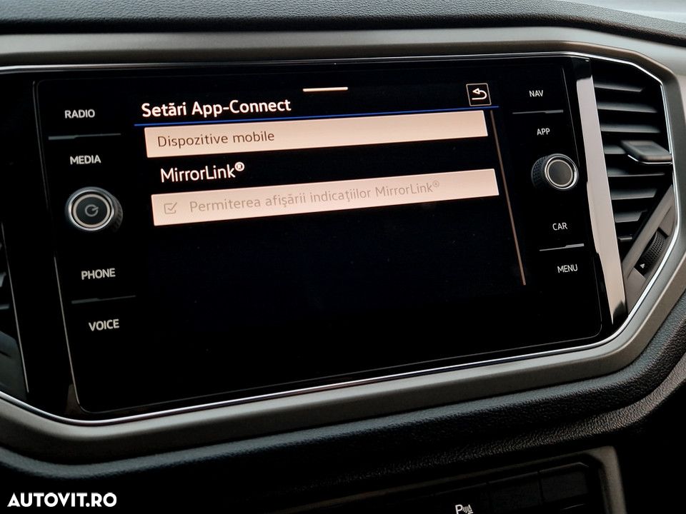 Volkswagen T-Roc 1.5 TSI DSG Design - 22