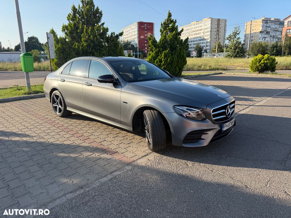Mercedes-Benz E 350 9G-TRONIC AMG Line - 2