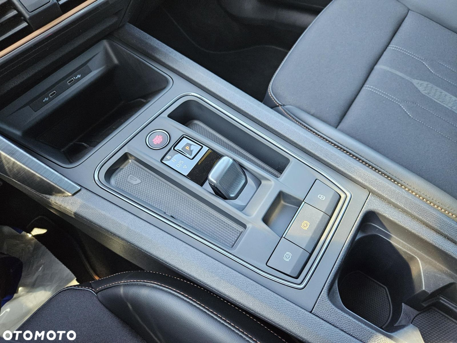 Cupra Formentor 1.5 TSI DSG - 23