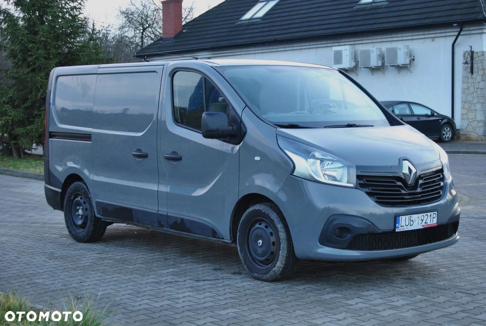 Renault Trafic - 2