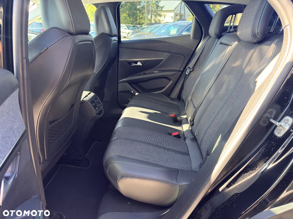 Peugeot 3008 BlueHDi 130 Stop & Start EAT8 GT - 19