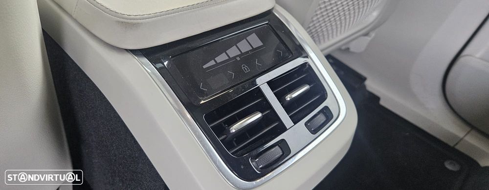 Volvo XC 90 2.0 D4 Inscription - 15